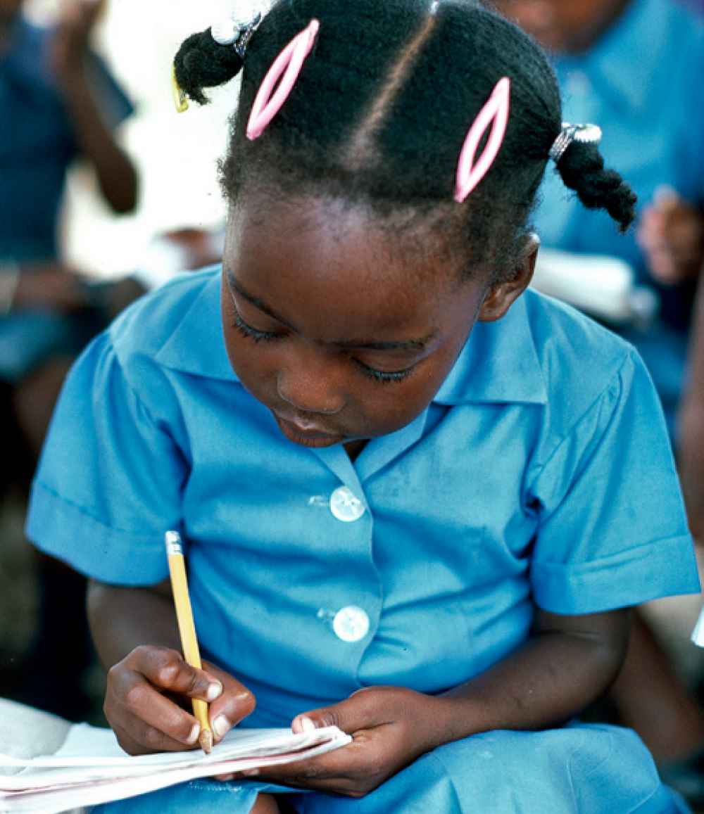 Moyens de garantir l’exercice du droit à l’éducation par toutes les filles sur un pied d’égalité